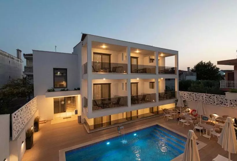 ホテル Elegant Maltepe By Travel Pro Services   Kallithea Halkidiki