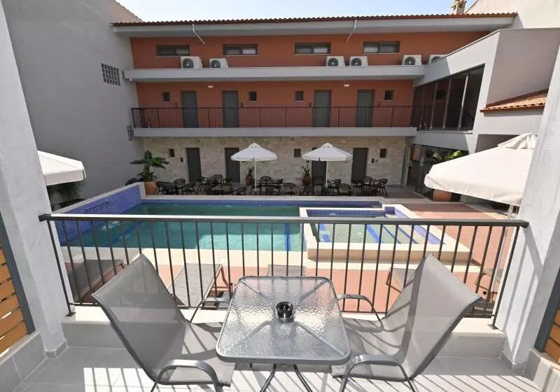 ホテル Elegant Maltepe By Travel Pro Services   Kallithea Halkidiki