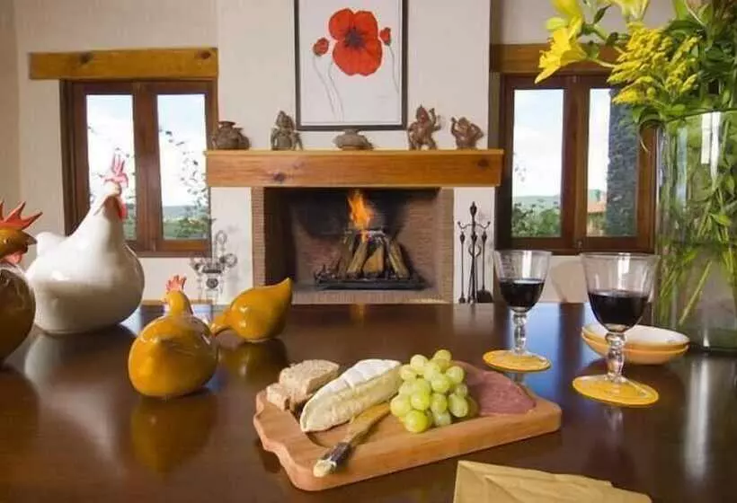 ベッドアンドブレックファースト San Bernardo Hotel & Spa En La Montana