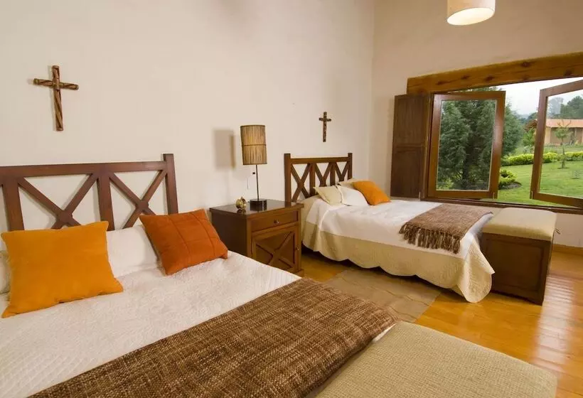 ベッドアンドブレックファースト San Bernardo Hotel & Spa En La Montana