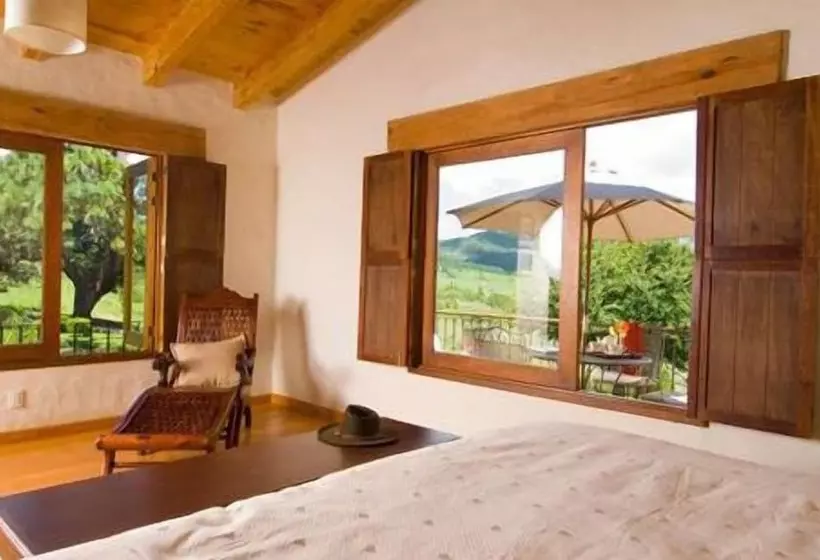 ベッドアンドブレックファースト San Bernardo Hotel & Spa En La Montana