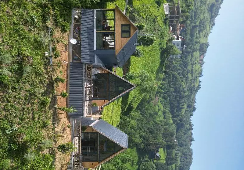 Hotelli Eva Bungalov