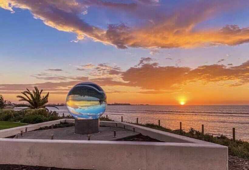 فندق Geraldton's Ocean West