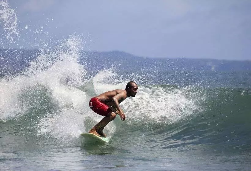 هتل Geraldton's Ocean West