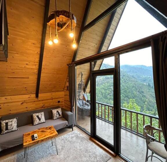 فندق Eva Bungalov