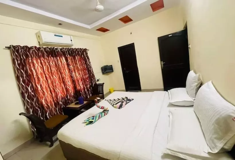 ホテル Goroomgo Rajpal Palace Udaipur