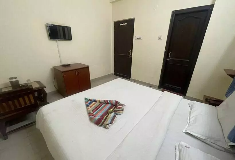 ホテル Goroomgo Rajpal Palace Udaipur