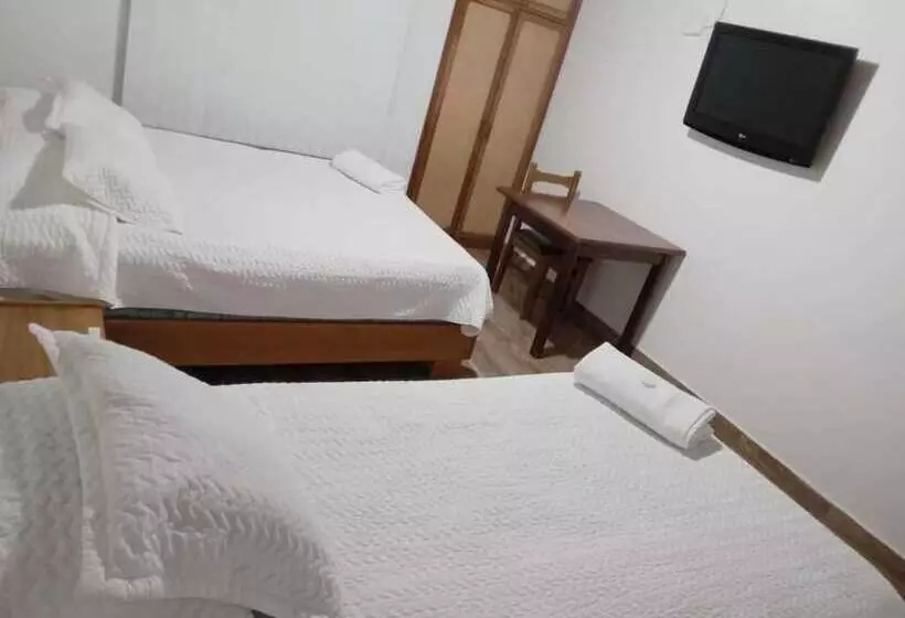 ホテル Suarel Center