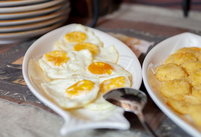 בית מלון כפרי Thornicroft Lodge