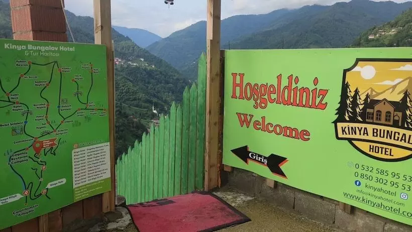 Hotelli Eva Bungalov