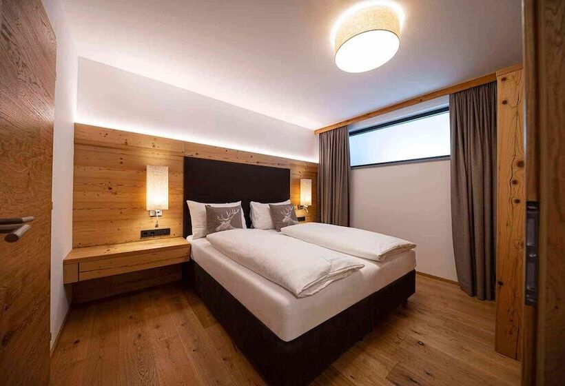 Lakeside Luxury Apartments