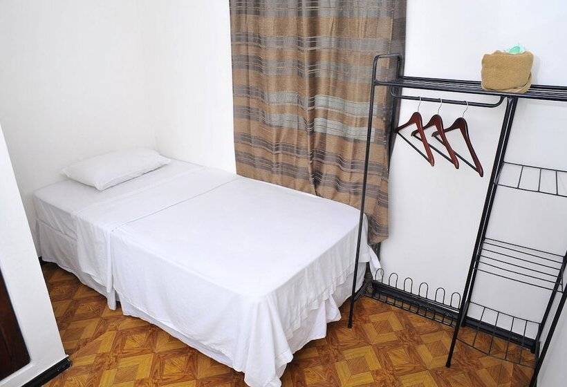 مبيت وإفطار Downtown By The Sea Inn