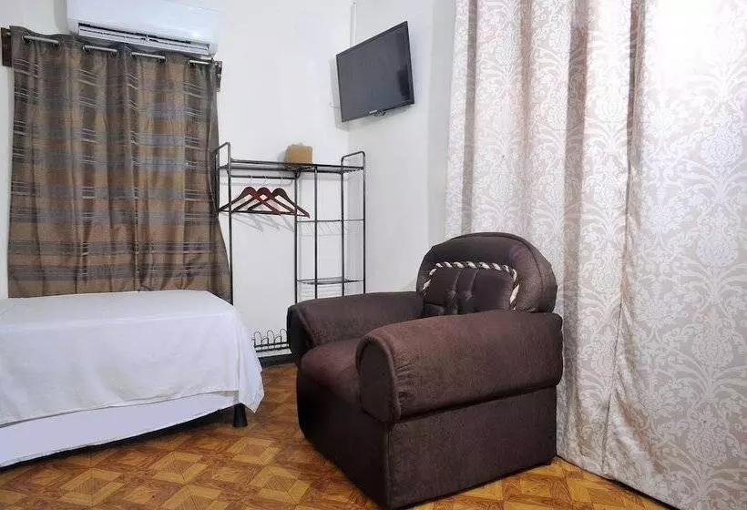 تختخواب و صبحانه Downtown By The Sea Inn