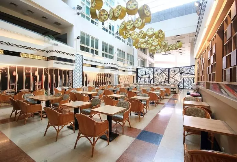 هتل Apvc Resort