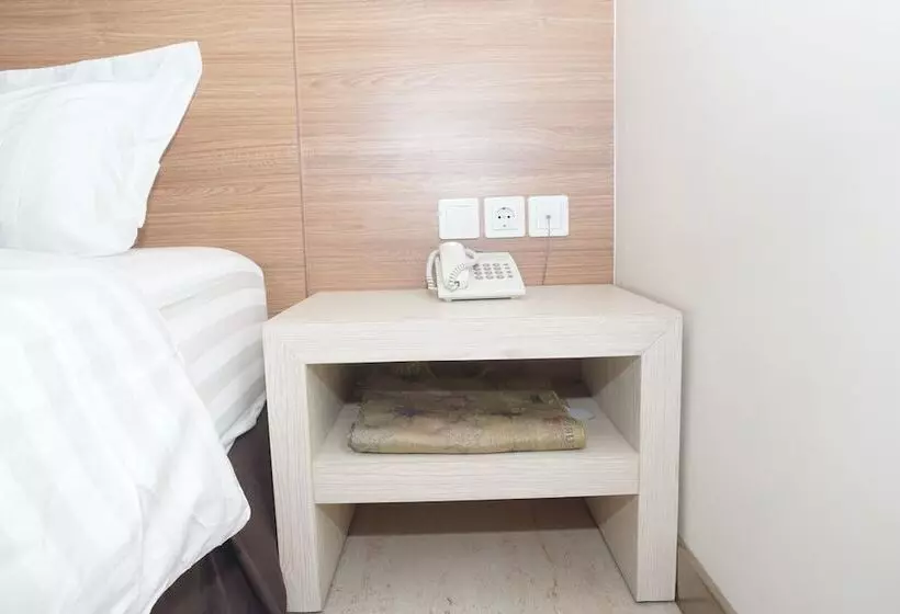 Cahaya 3 Hotel Near Juanda Airport