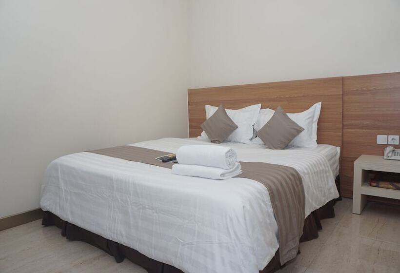 Cahaya 3 Hotel Near Juanda Airport