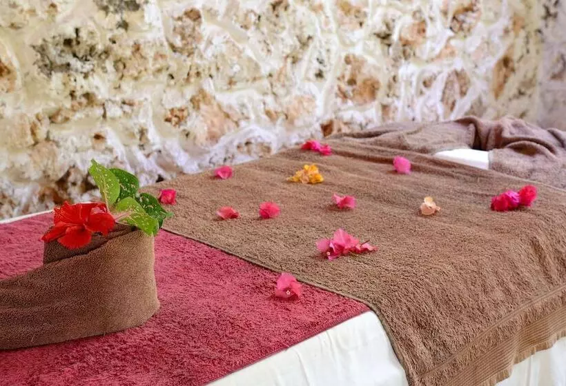 Hotelli Fumba Beach Lodge