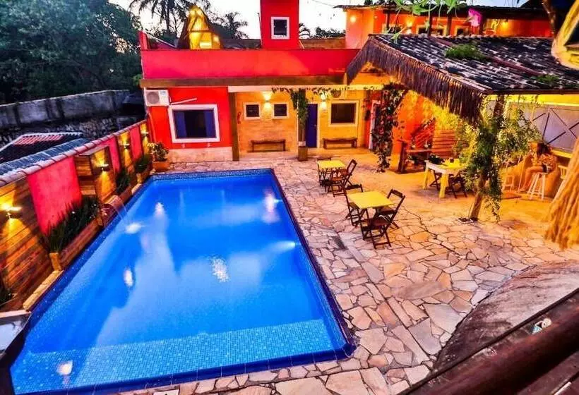 Hotelli La Gloria House