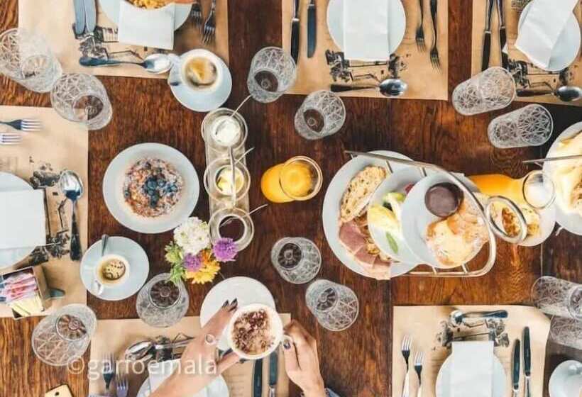 هتل Comarca Las Liebres