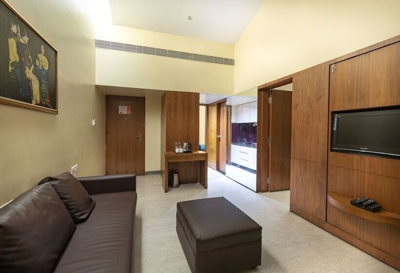 هتل Mint Koregaon Park