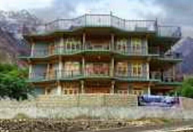 هتل Mountain Escape