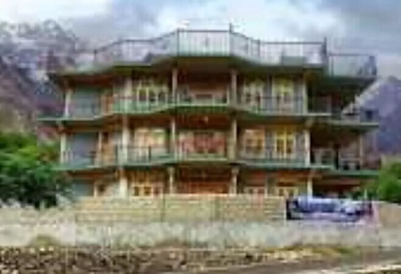 هتل Mountain Escape