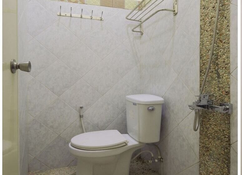 Hotel Ndalem Jogja Cupuwatu Syariah By Oyo Rooms