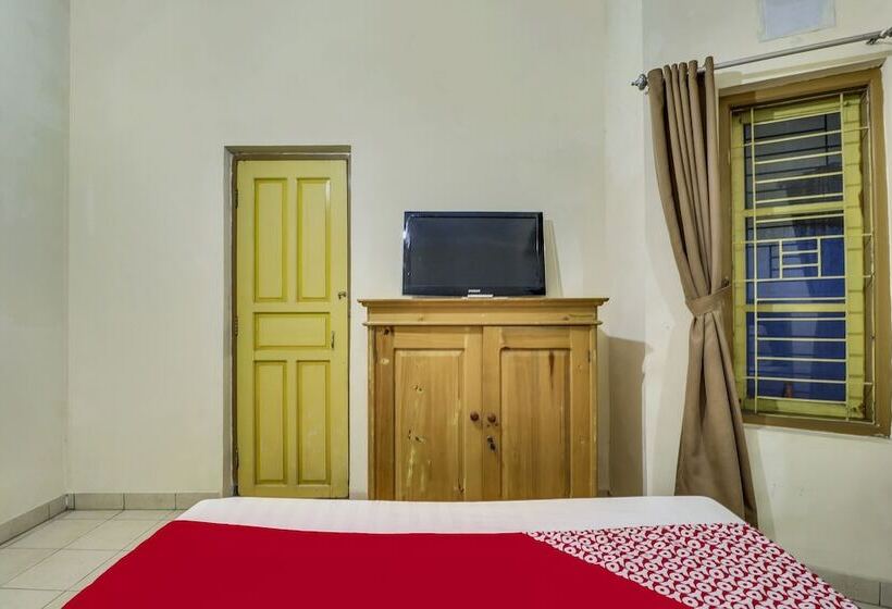 Hotel Ndalem Jogja Cupuwatu Syariah By Oyo Rooms