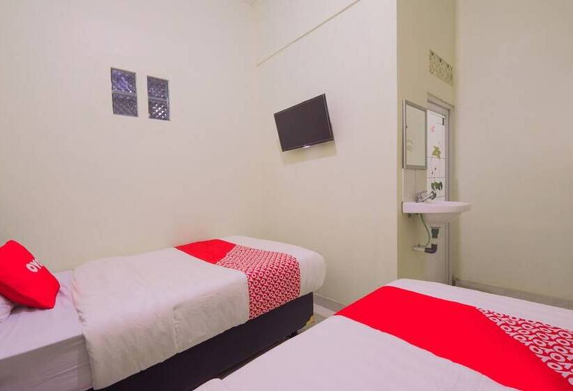 Hotel Ndalem Jogja Cupuwatu Syariah By Oyo Rooms