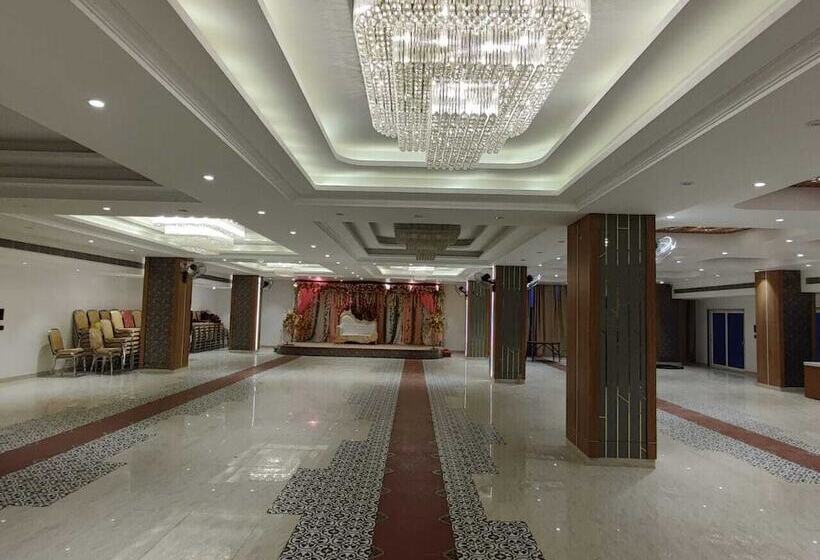 בית מלון כפרי Samriddhi