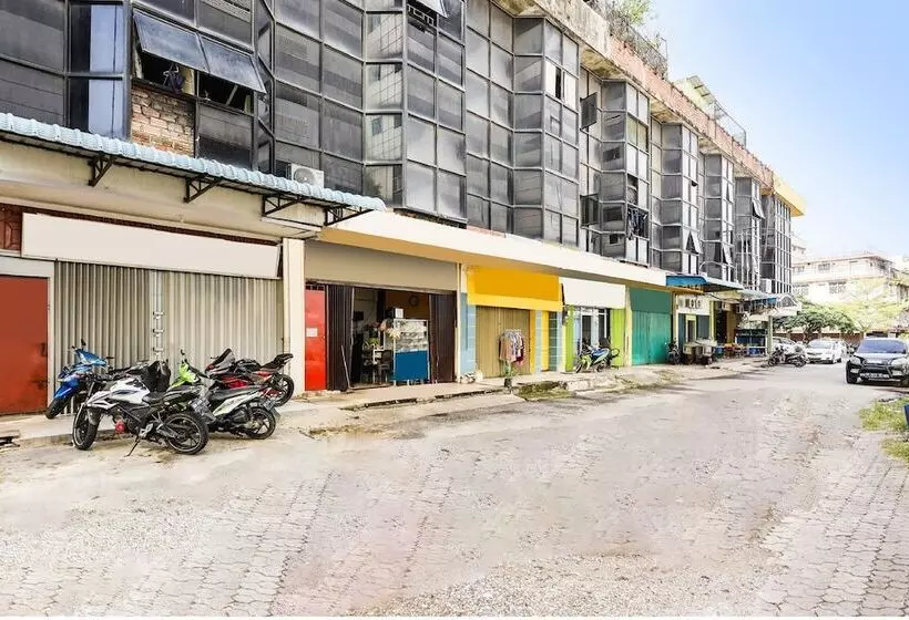 ホテル Spot On 91512 Siantan Anambas Syariah Nearharbour Bay Ferry