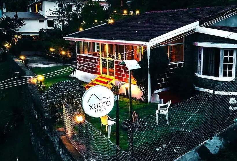 هتل The British Villa By Xacro Xperiences