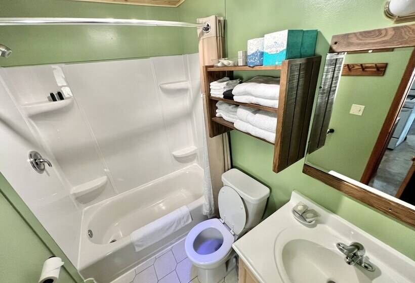 Отель Thomsonite Beach Inn