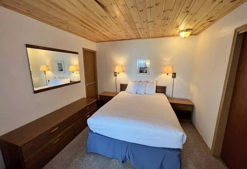 Hotelli Thomsonite Beach Inn