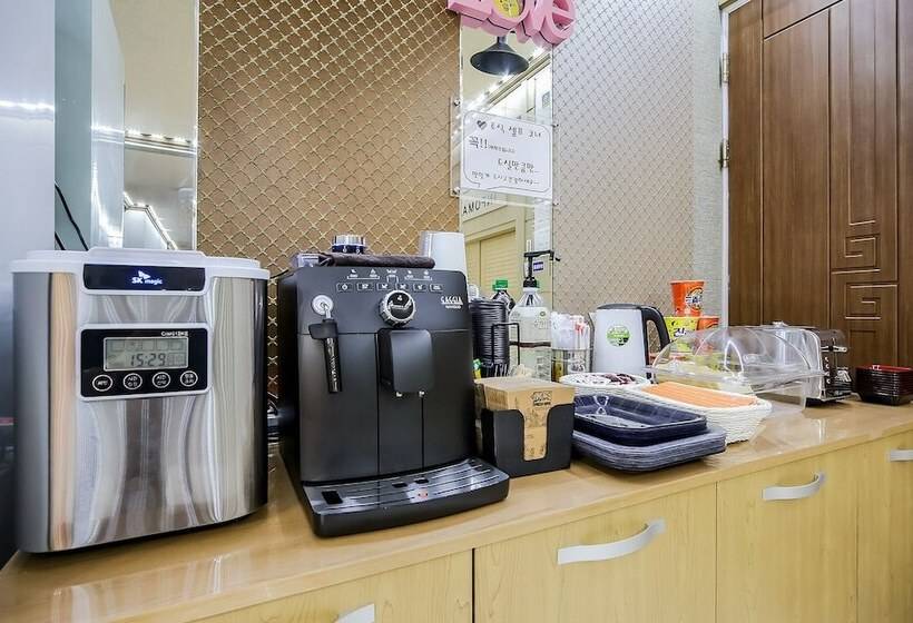 Motel Gyeongju Utopia