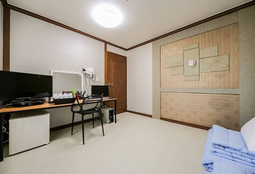 Motel Gyeongju Utopia