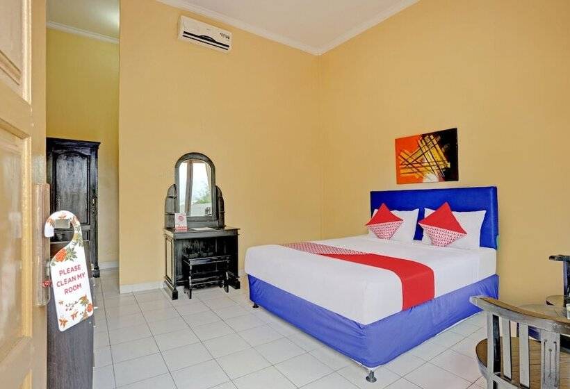 Oyo 3096 Hotel Dewi Warsiki