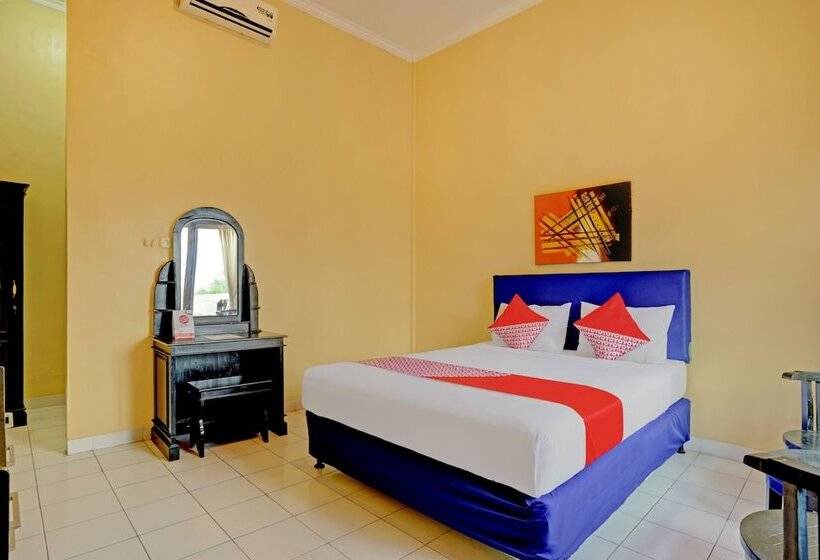 Oyo 3096 Hotel Dewi Warsiki