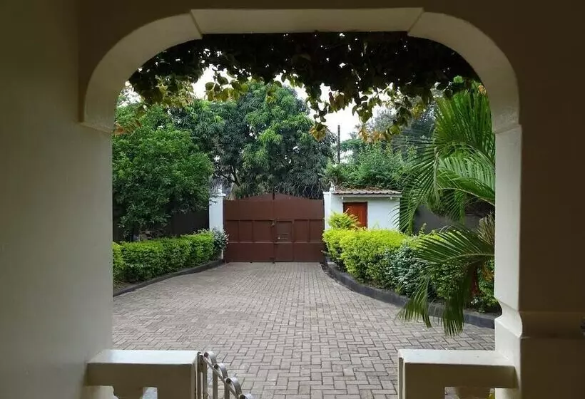 پانسیون Blue Agama Guest House