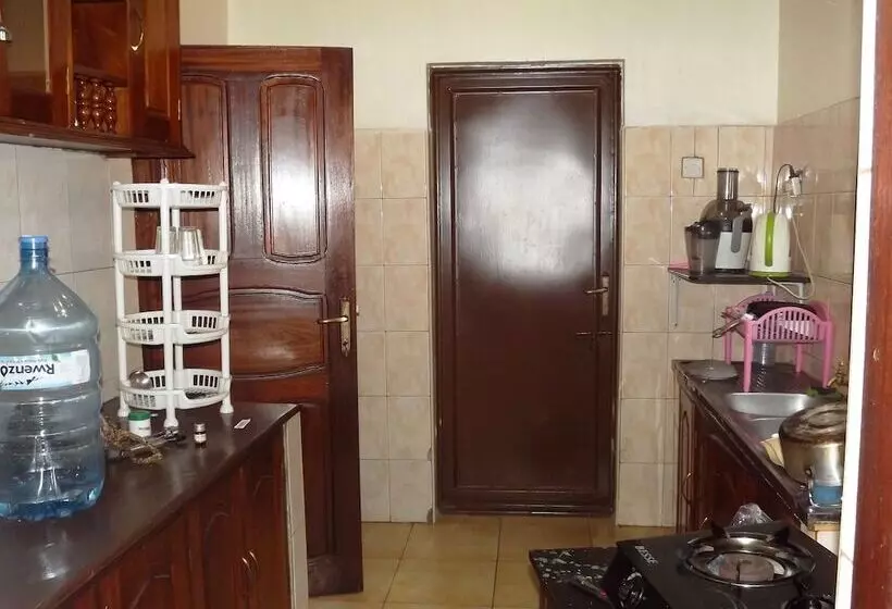 پانسیون Blue Agama Guest House