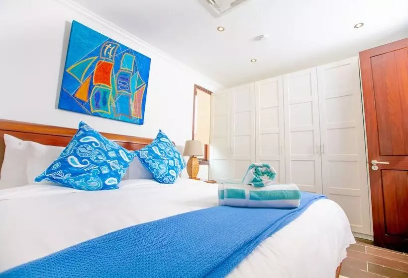 پانسیون Eden Island Studios