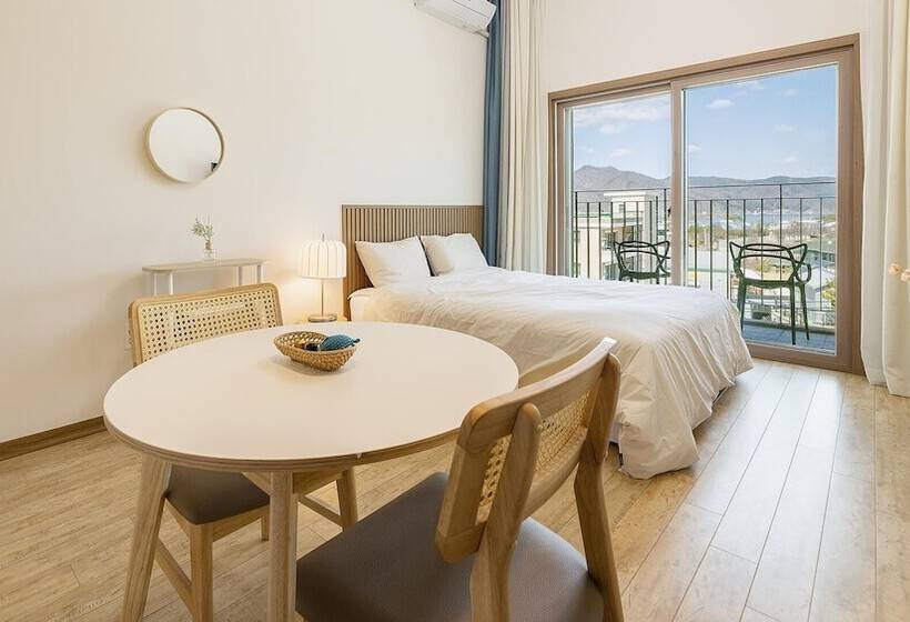 Chuncheon Lio Pension