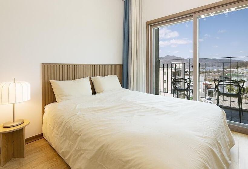 Chuncheon Lio Pension