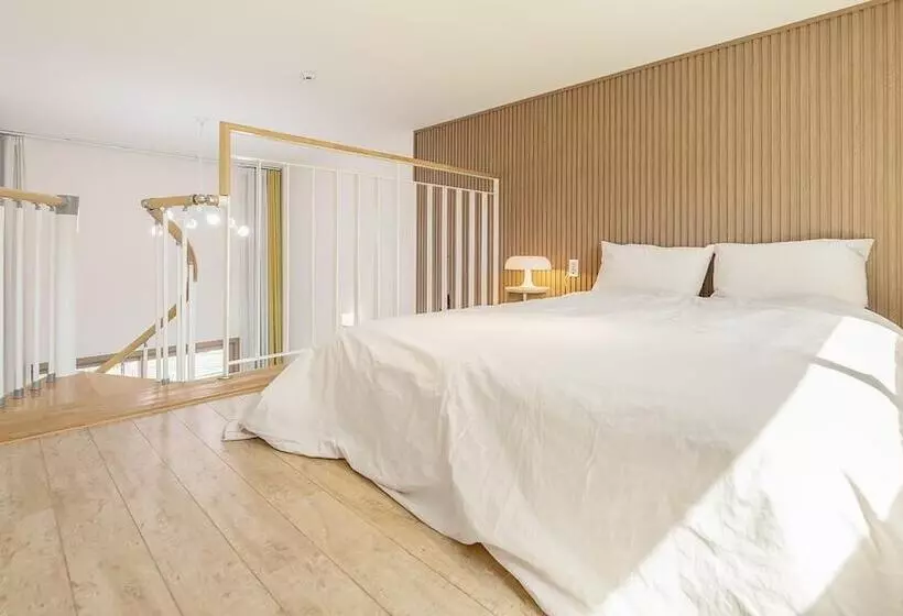 Chuncheon Lio Pension