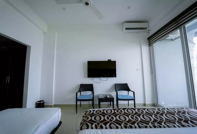 Trincomalee Beach Resort & Spa