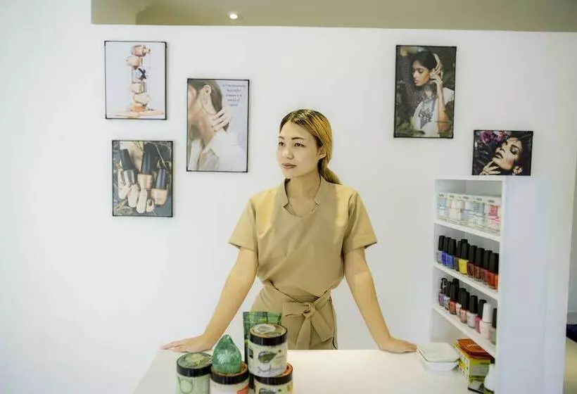 Trincomalee Beach Resort & Spa