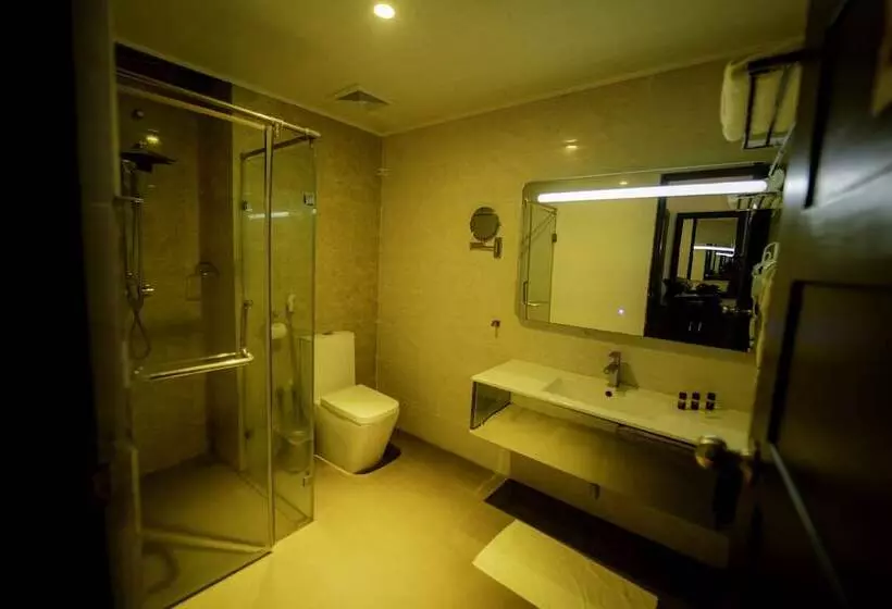 Trincomalee Beach Resort & Spa