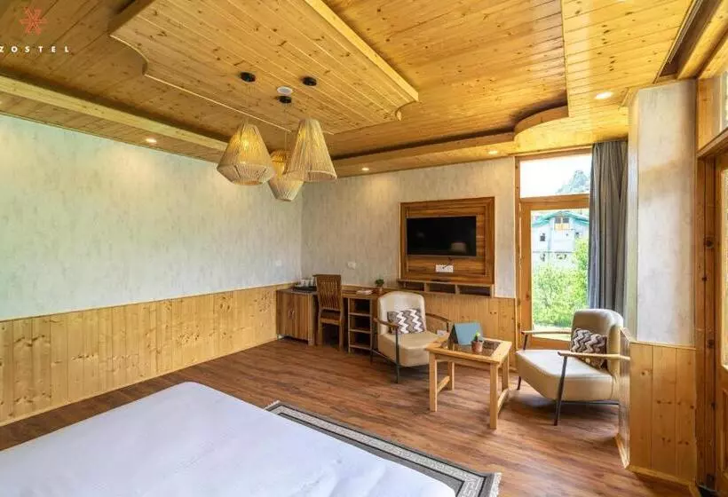 هاستل Zostel Old Manali, Goshal Road