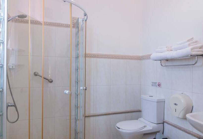 پانسیون Hostal Calis Habana