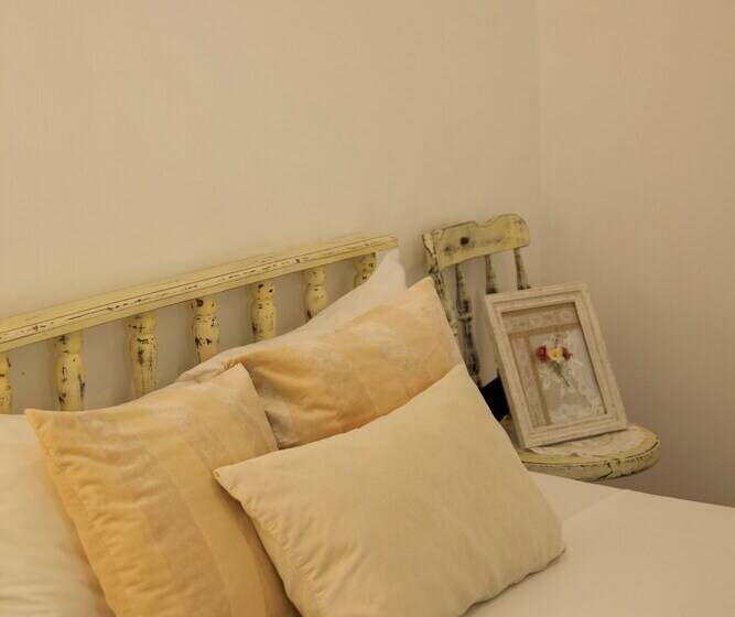 پانسیون Hostal Calis Habana